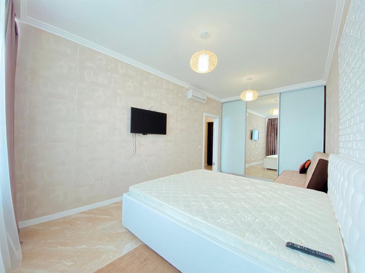 Arcadia New Apartments Odessa Ngoại thất bức ảnh