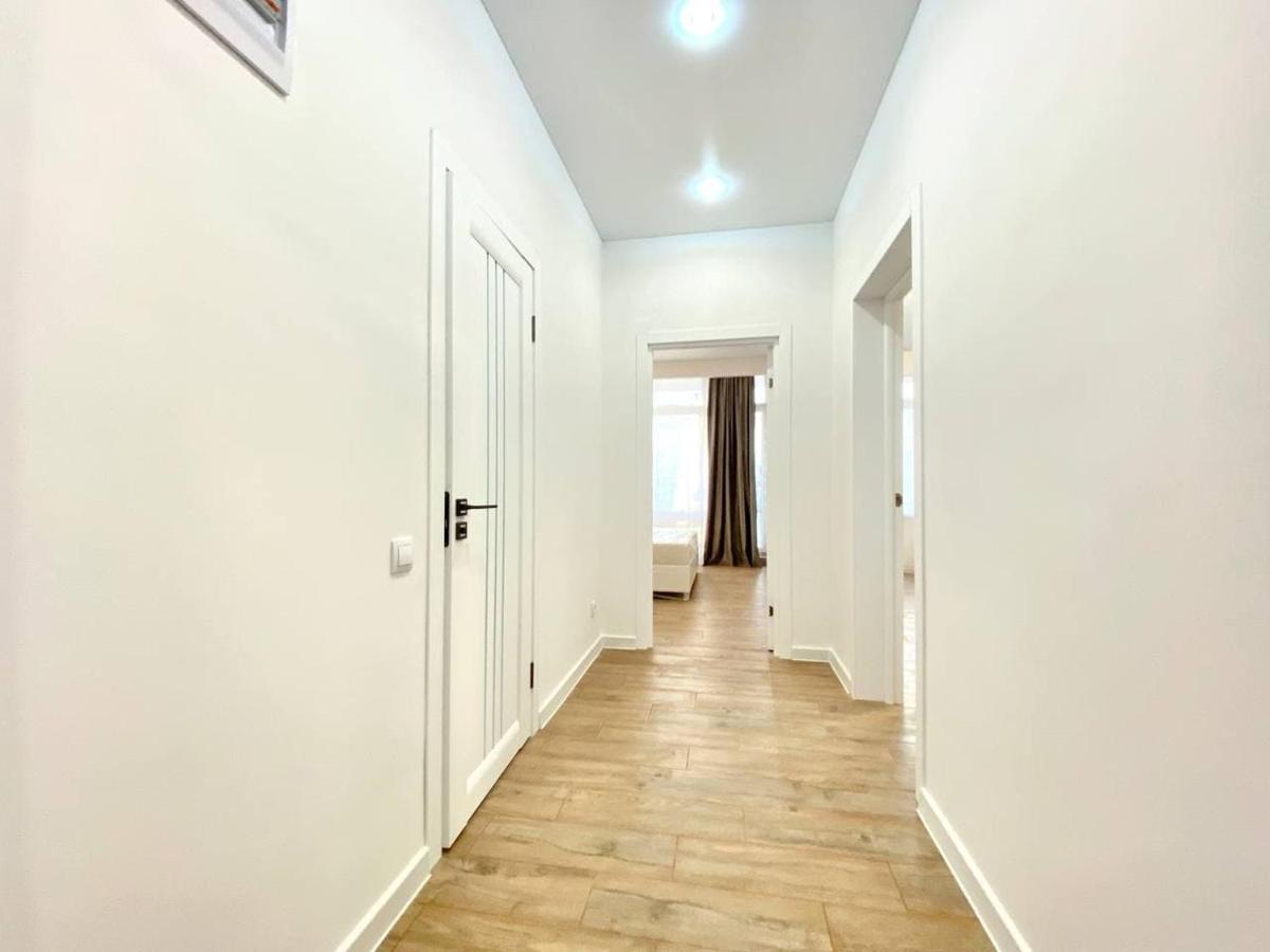 Arcadia New Apartments Odessa Ngoại thất bức ảnh